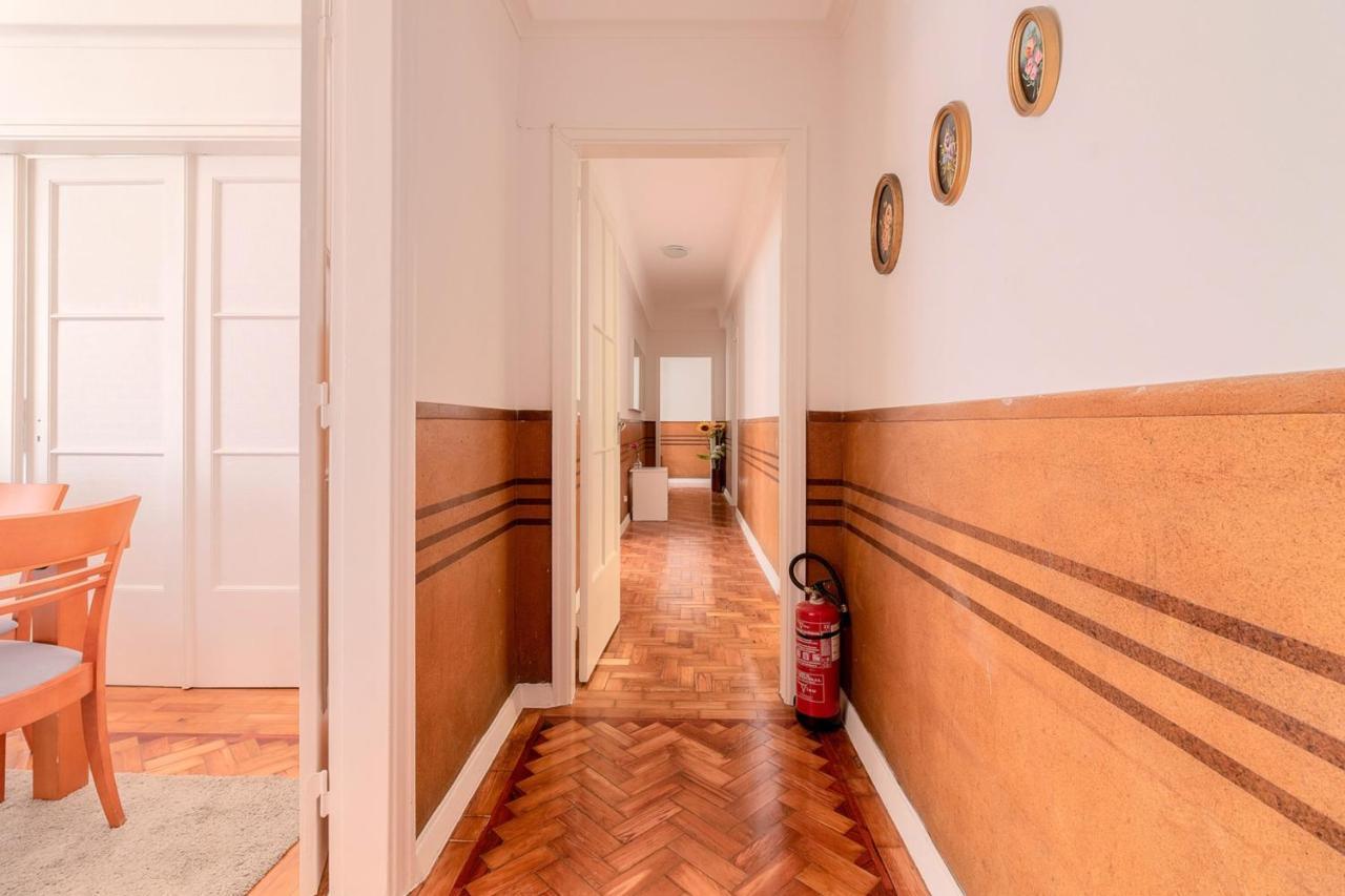 Apartamento 4 Bedrooms With City View And Wifi At Lisboa